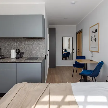 דירה Hideaway In The Heart Of Old Town Streets